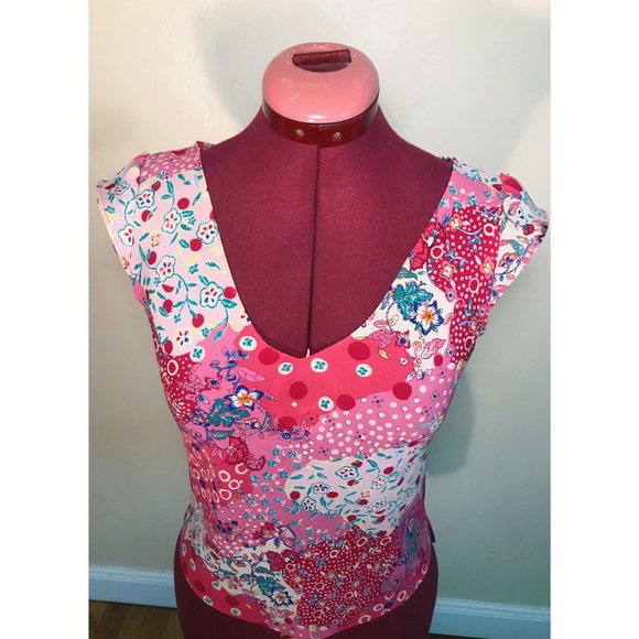 Flowered Blouse - Picture 2 of 4